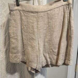 Banana Republic Cream Linen Shorts